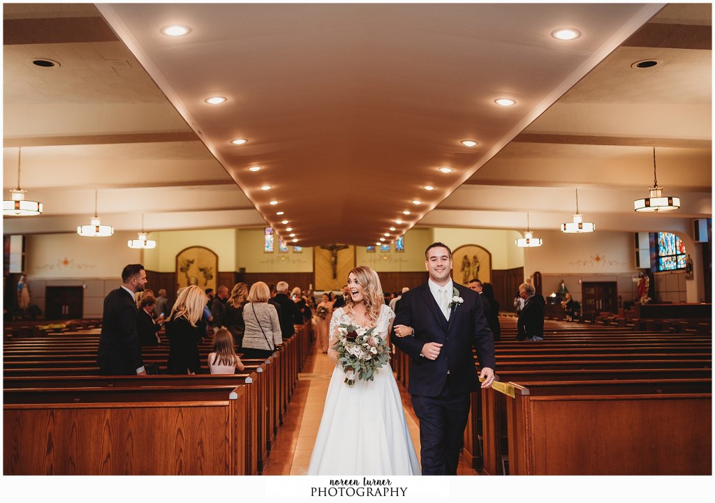 Northeast Philadelphia wedding at Fluehr Park and the Emerald Room by Noreen Turner Photography
